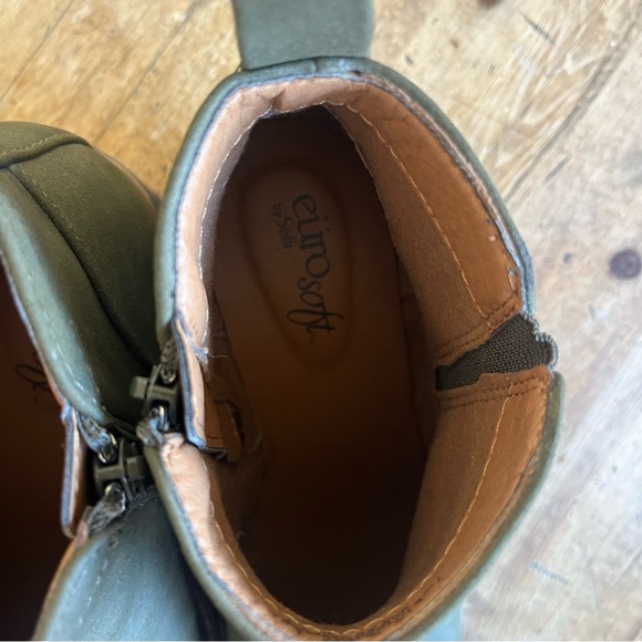 Eurosoft by Sofft Elan Olive Ankle Boots Women’s 7.5 - Picture 4 of 11